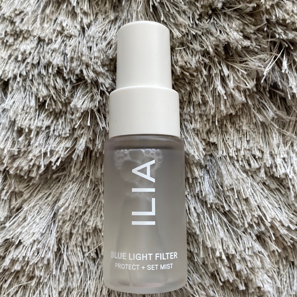 ILIA Other - ILIA
Mini Blue Light Protect + Set Mist Mini